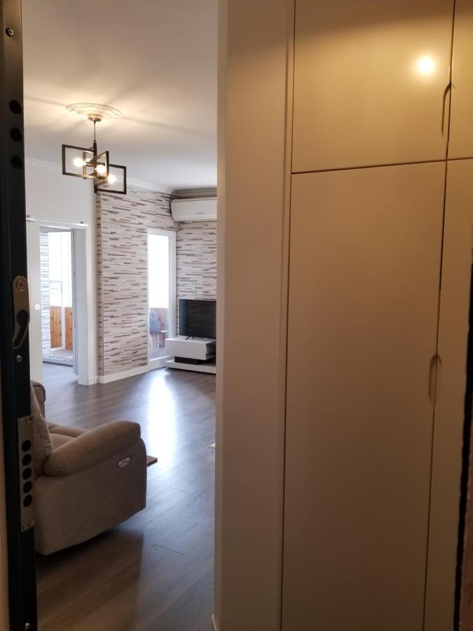 Oro Apartments Тирана Екстериор снимка