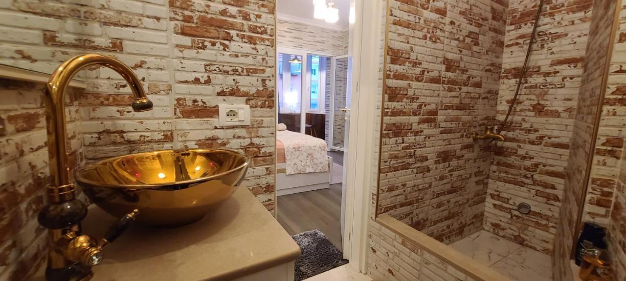 Oro Apartments Тирана Екстериор снимка