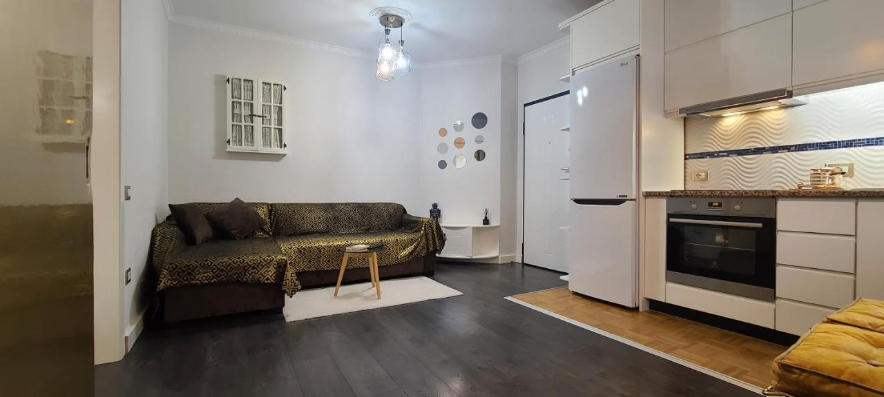 Oro Apartments Тирана Екстериор снимка