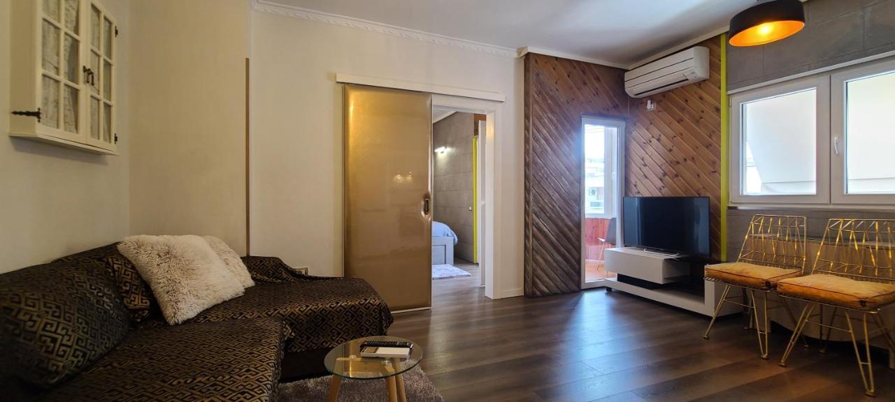 Oro Apartments Тирана Екстериор снимка